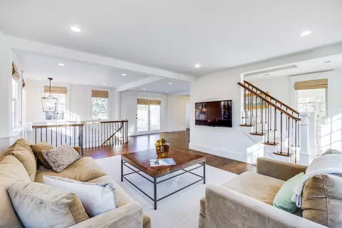 110 Ocean View Ave, Barnstable, MA 02635 photo 9