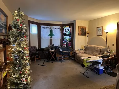 Living - 339 Fountain St, Fall River, MA 02721 photo 2 of 7