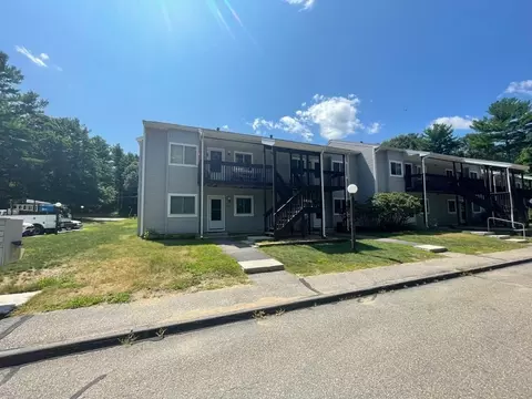 908 Park Pl #908, Raynham, MA 02767
