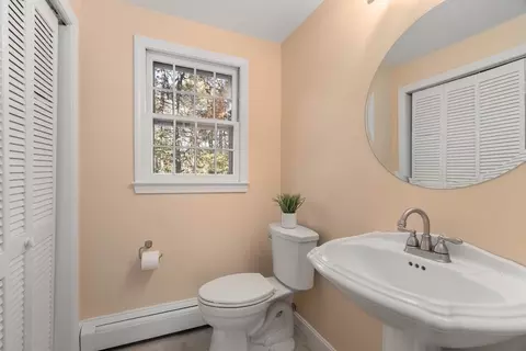 85 Desert Brook Rd, Wrentham, MA 02093 photo 13