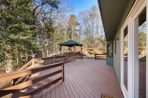 85 Desert Brook Rd, Wrentham, MA 02093 photo 34