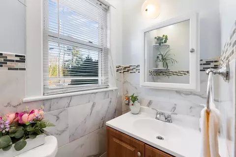Bath - 17 Winthrop St, Walpole, MA 02081 photo 1 of 4