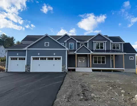 9 Goodwin Dr, Foxboro, MA 02035