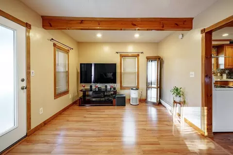 23 Nash St, Chicopee, MA 01013 photo 13