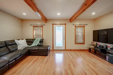 23 Nash St, Chicopee, MA 01013 photo 12