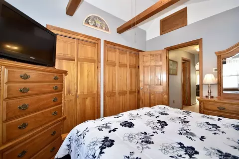 Bedroom - 7 Galavotti Ave, Wareham, MA 02571 photo 4 of 4