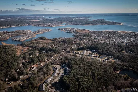 View/Area - 3 Cranberry Grove Way #D, Wareham, MA 02571 photo 5 of 9