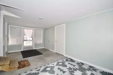170 Blanche St, Springfield, MA 01129 photo 24