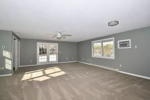 170 Blanche St, Springfield, MA 01129 photo 13