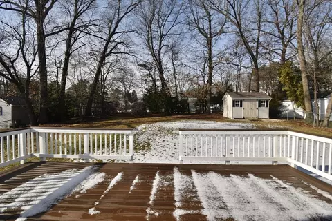 170 Blanche St, Springfield, MA 01129 photo 25