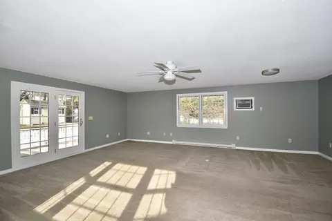 170 Blanche St, Springfield, MA 01129 photo 11
