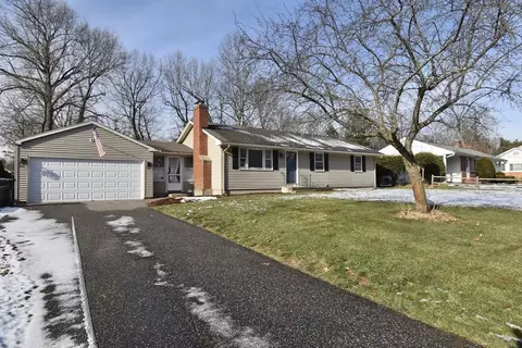 170 Blanche St, Springfield, MA 01129 photo 1