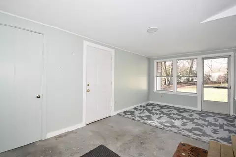 170 Blanche St, Springfield, MA 01129 photo 23