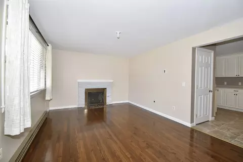 170 Blanche St, Springfield, MA 01129 photo 10