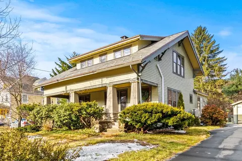 32 Great Rd, Maynard, MA 01754