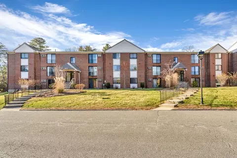 386 Great Rd #A8, Acton, MA 01720