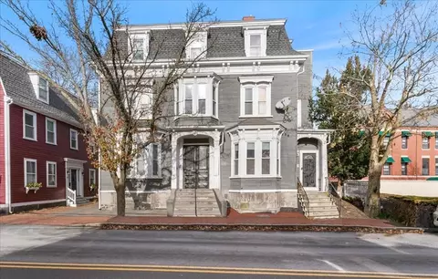 92 Essex St #1, Salem, MA 01970