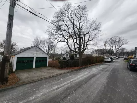 14 Simmons Rd, Hingham, MA 02043 photo 5