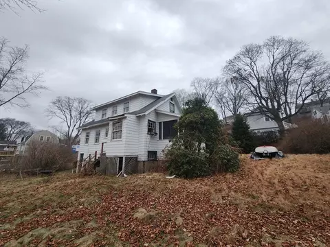 14 Simmons Rd, Hingham, MA 02043 photo 2