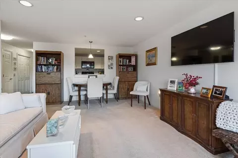 Other - 2 Ocean Ave #2J, Gloucester, MA 01930 photo 2 of 4