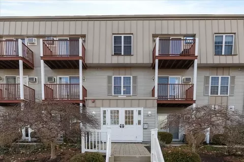 Other - 2 Ocean Ave #2J, Gloucester, MA 01930 photo 1 of 4