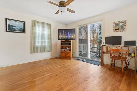Living - 48 Sunset Dr, Beverly, MA 01915 photo 4 of 4