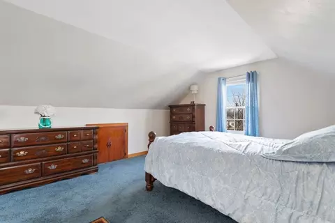 Bedroom - 48 Sunset Dr, Beverly, MA 01915 photo 1 of 5