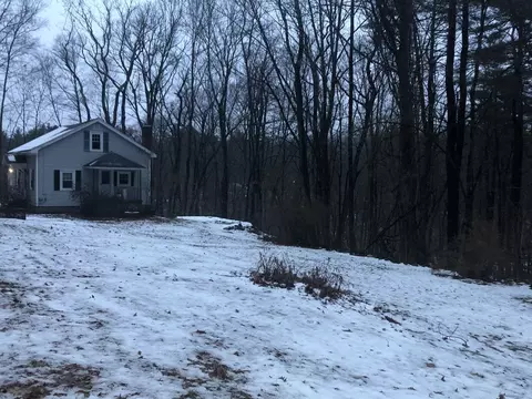 94 Garfield Rd, Athol, MA 01331 photo 6