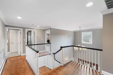 Entry Way - 7 Burnham Ln, Danvers, MA 01923 photo 2 of 3