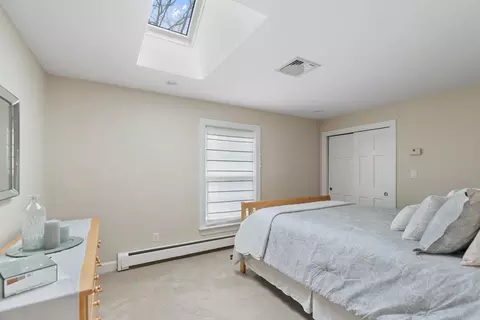 Bedroom - 7 Burnham Ln, Danvers, MA 01923 photo 3 of 4