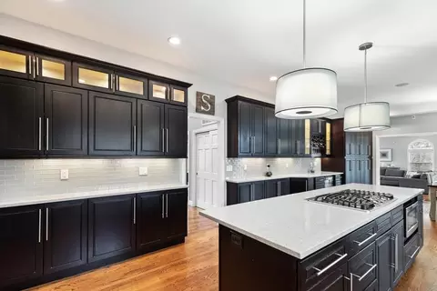 Kitchen - 7 Burnham Ln, Danvers, MA 01923 photo 1 of 6