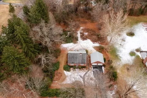 106 Clark St, Easthampton, MA 01027 photo 5