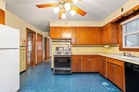 106 Clark St, Easthampton, MA 01027 photo 11