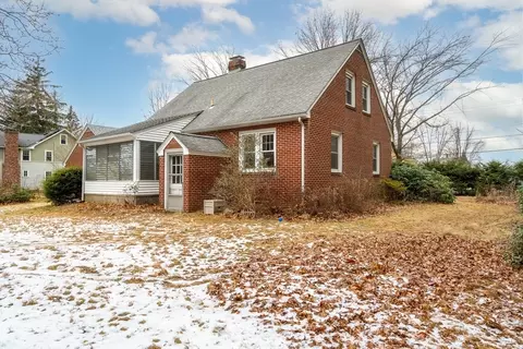 106 Clark St, Easthampton, MA 01027 photo 6