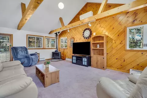 9 Beach Rd, Ware, MA 01082 photo 10