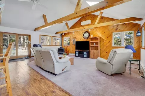 9 Beach Rd, Ware, MA 01082 photo 9