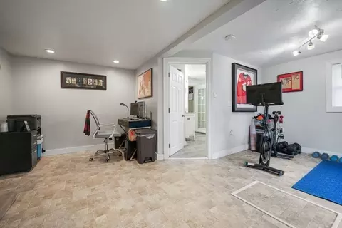 89 Middle St, Fairhaven, MA 02719 photo 21
