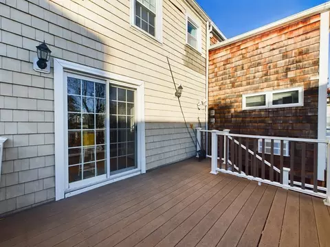 773 E 6th St, Boston, MA 02127 photo 10