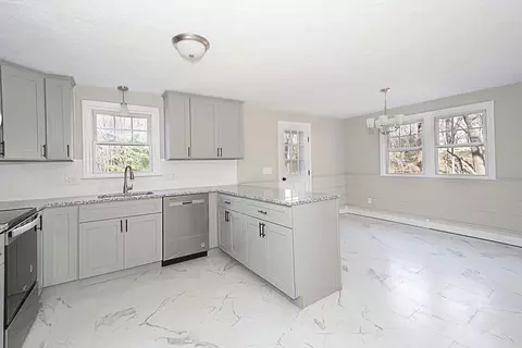 Kitchen - 55 Dodge Rd, Sutton, MA 01590 photo 2 of 3
