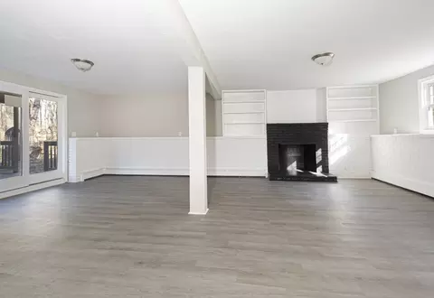 Living - 55 Dodge Rd, Sutton, MA 01590 photo 6 of 9