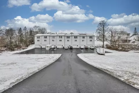 79 Bismark St #79, Manchester, NH 03102