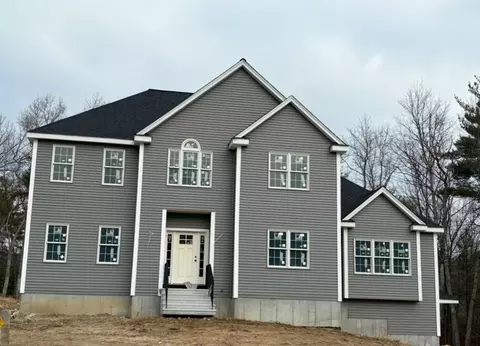 389 Rebecca Rd, Whitinsville, MA 01588