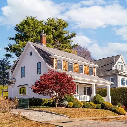 39 Upland Rd, Watertown, MA 02472
