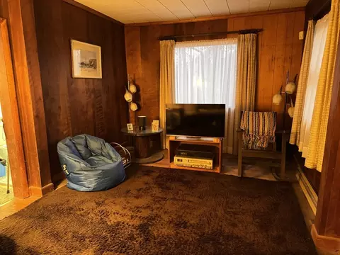 9 Ledge St, Melrose, MA 02176 photo 9