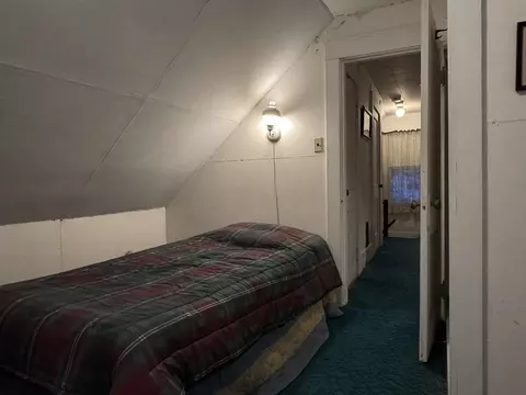 9 Ledge St, Melrose, MA 02176 photo 13