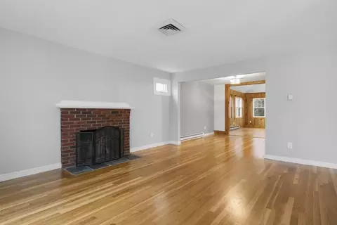 22 Lexington St, Canton, MA 02021 photo 4