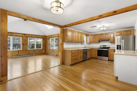22 Lexington St, Canton, MA 02021 photo 8