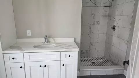 04 Aurora St, Worcester, MA 01607 photo 17