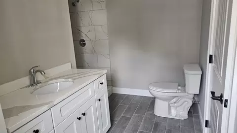 04 Aurora St, Worcester, MA 01607 photo 16