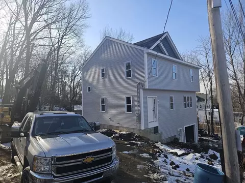 04 Aurora St, Worcester, MA 01607 photo 6